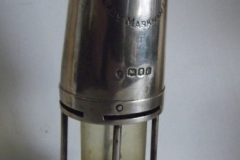 lady_markham_lamp_3